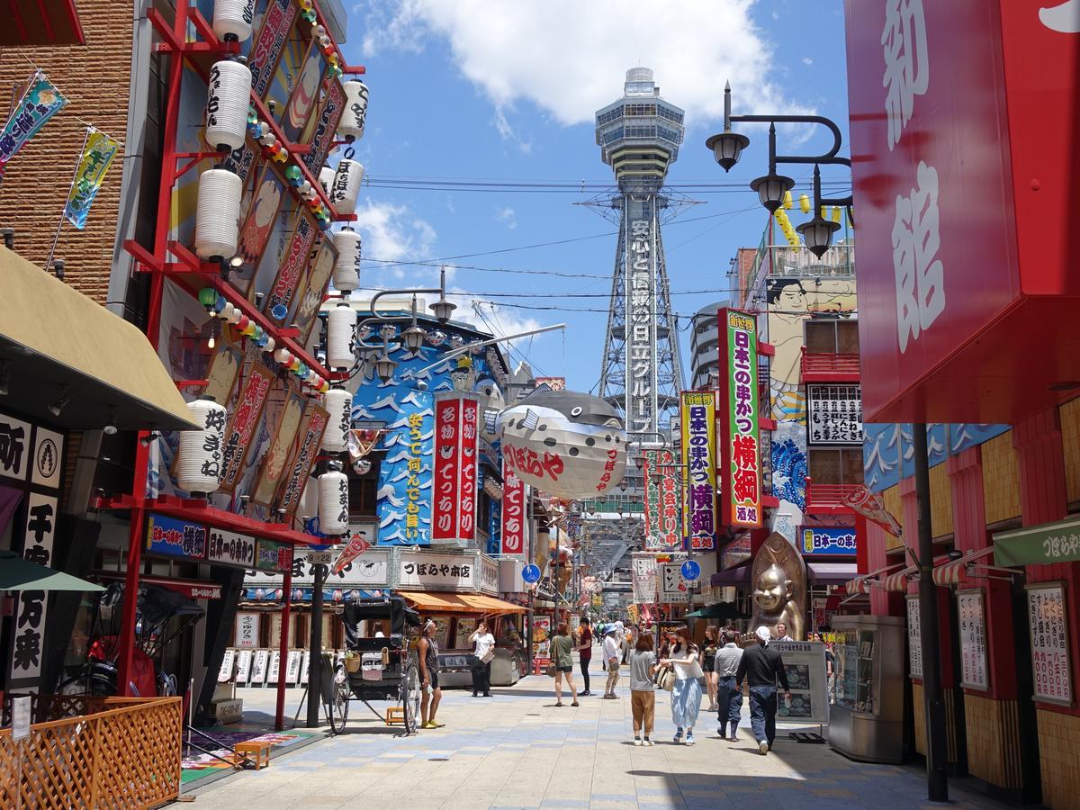 Iloha Hostel Namba Shinsaibashi Осака Екстер'єр фото